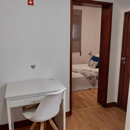 Buddies Charm House דירה אבאירו