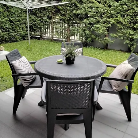 Buddies Charm House Apartman