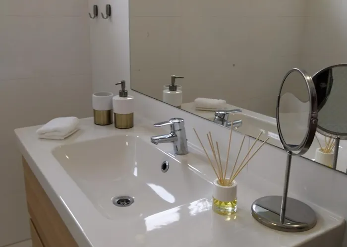 Buddies Charm House *